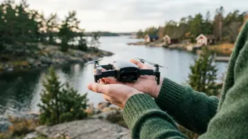 Minidrönare under 249 g illustrerad som hobbydrönare hos Drönarnytt