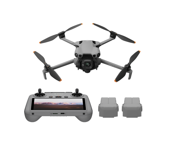DJI Mini 5 Pro Fly More Combo på vit bakgrund